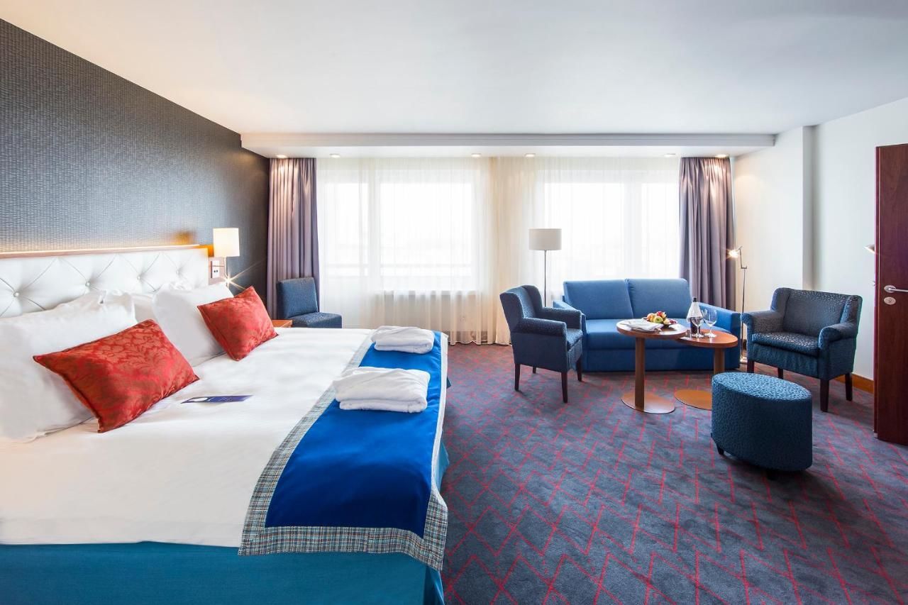 Отель Radisson Blu Daugava Hotel, Riga Рига